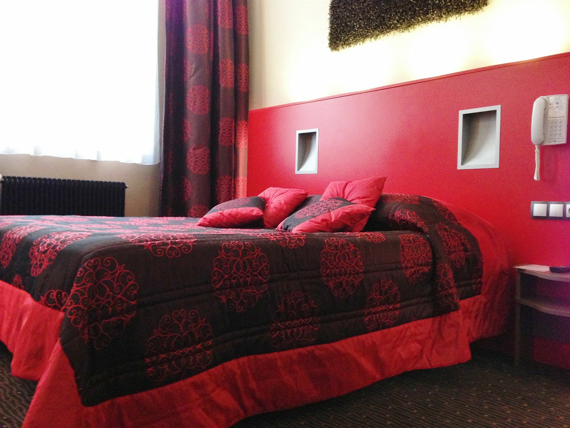 Le Grand Hotel Valenciennes Kültér fotó